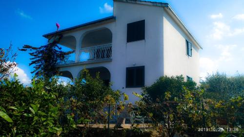 Necujam Apartment | Apartment Mistral