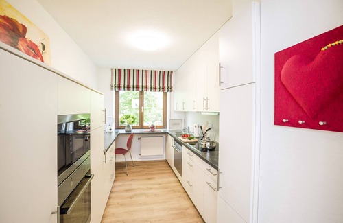 Hoechenschwand Apartment | Apartment 'Mit 78qm' with Private Terrace and Wi-Fi