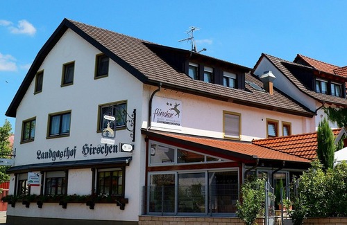 Rheinhausen Apartment | Apartment mit Dusche und WC