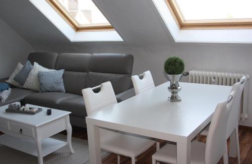 Rhein-Erft-Kreis District Apartment | Apartment mit Rheinblick