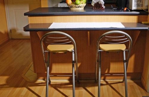 La Carolina Apartment | Apartment modern/cozy SPECIAL $890 Monthly, $35 daily.
