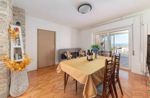 Koper Apartment | Apartment Mojca - Quiet apartment with seaview