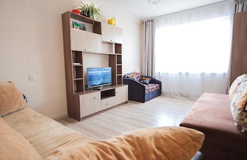 Nizhnyaya Istekayevka Apartment | Apartment Molodozhnaya 48