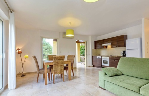 Montauroux Apartment | Apartment Montauroux near Lake Cassien