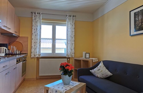 Absberg Apartment | Apartment "Morgensonne" with balcony