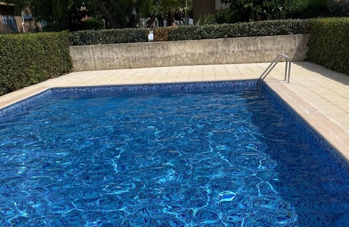 La Jetee Apartment | Apartment near beach and shops