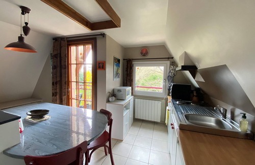 Saint-Briac-sur-Mer Apartment | Apartment near Frémur & Sandy Beaches