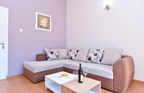 Maini Apartment | Apartment Nada 01