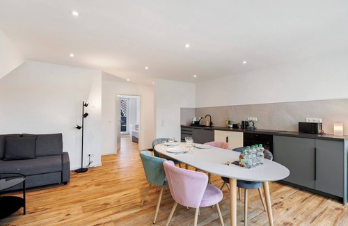 Pforzheim Apartment | Apartment 'Nagoldblick Liebeneckstraße' with Balcony and Wi-Fi
