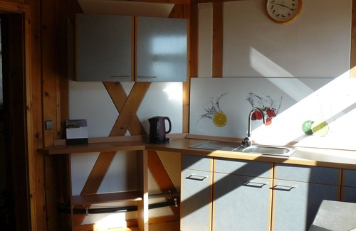 Allensbach Apartment | Apartment 'Naturhaus, 50qm' with Lake View, Shared Terrace and Wi-Fi