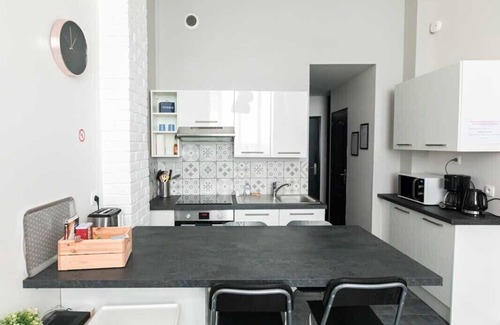 Arras Apartment | Apartment n°1 in the city center 2 minutes from the Places Arras and the belfry
