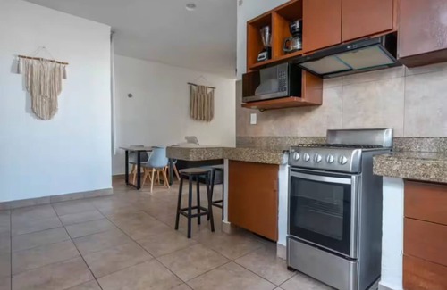 Tohoku Apartment | Apartment near 5ve Av. and the beach