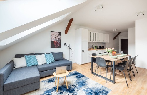 Kosire Apartment | Apartment near Bertramka garden