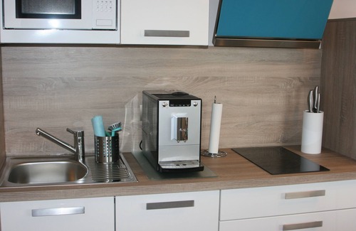 Fuerth Apartment | Apartment near Playmobil, Fürther Mare on foot, 20 minutes to the fair, subway