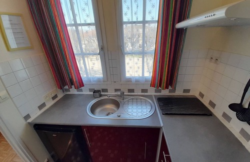 La Roche-Posay Apartment | Apartment near Saint Roch Spa with wifi and pets allowed