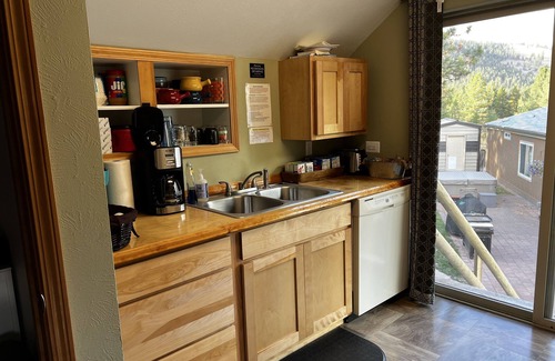 Missoula Apartment | Apartment nestled in the woods