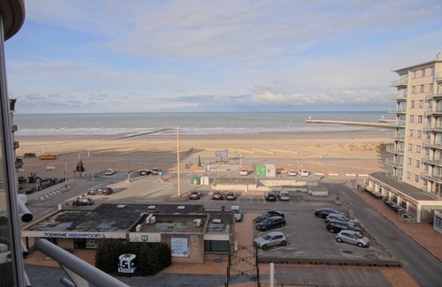Nieuwpoort-Bad Apartment | Apartment Nieuwpoort with Stunning Sea Views