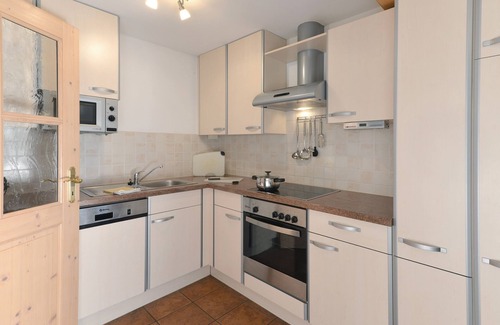 Reit im Winkl Apartment | Apartment no. 8 - approx. 100 sqm with balcony in central location