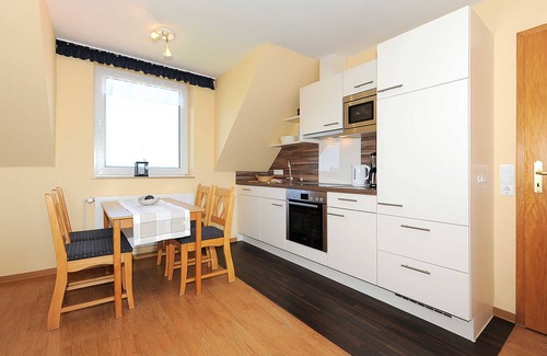 Horum Apartment | Apartment North Sea view