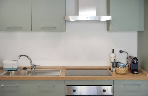 Borgo Antico Apartment | Apartment 'Nuovissimo Ca Du Drea' with Balcony, Wi-Fi and Air Conditioning