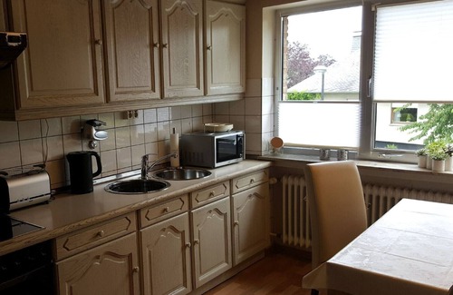 Velmede Apartment | Apartment 'Obergeschoss, 130qm' with Shared Terrace and Wi-Fi