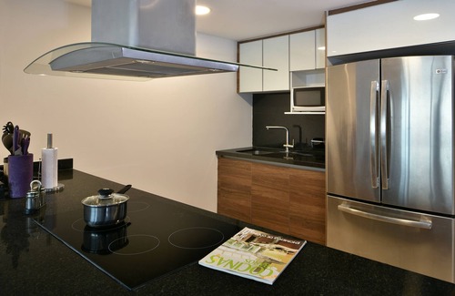 Manta Apartment | Apartment Ocean Side View Poseidon Building