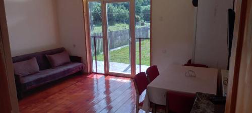 Bagvdanari Apartment | Apartment of mestia