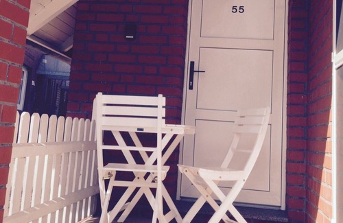 Timmel House | Apartment on a small peninsula, few minutes from the waterfront with a boat dock