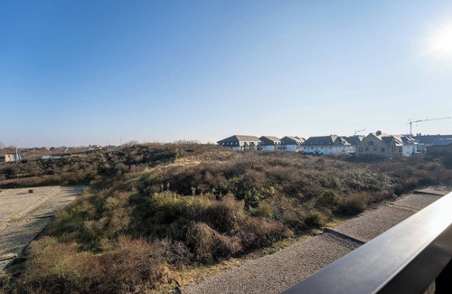 Oostduinkerke-Bad Apartment | Apartment on Beach near Town Center