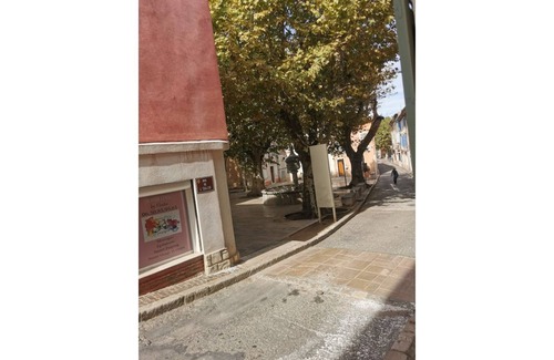 Nans-les-Pins House | Apartment on Chemin des ROYS