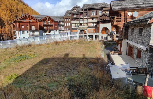 Molines-en-Queyras Apartment | Apartment on the snow front in the Queyras