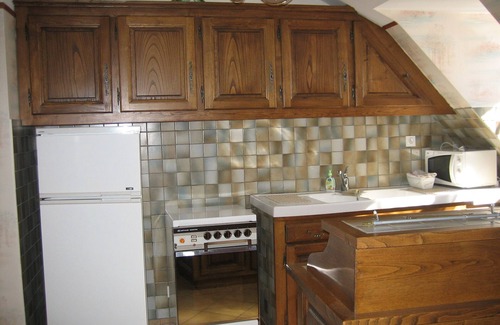 Saint-Geniez-d'Olt Apartment | Apartment on the Lot