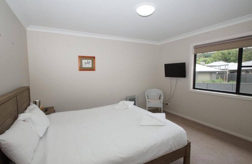 Armidale Apartment | Apartment on Freeman