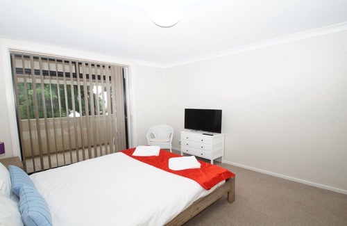 Armidale House | Apartment on Freeman