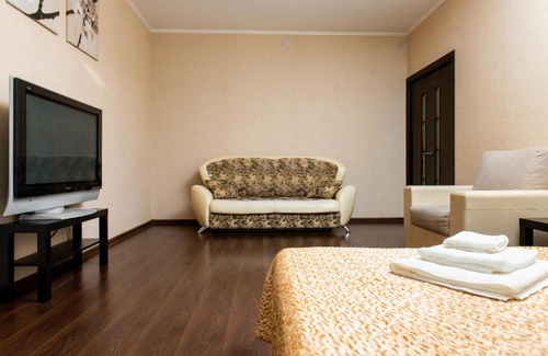 Novo-Savinovskiy Apartment | Apartment on Sibgata Khakima 42
