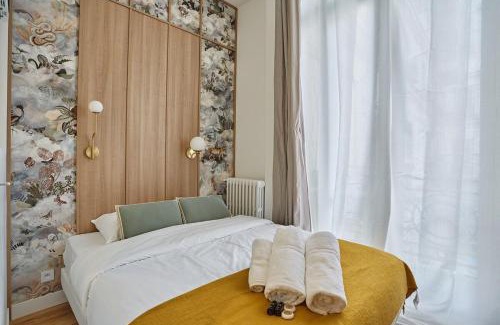 Faubourg-du-Roule Apartment | Apartment on the Champs Elysees