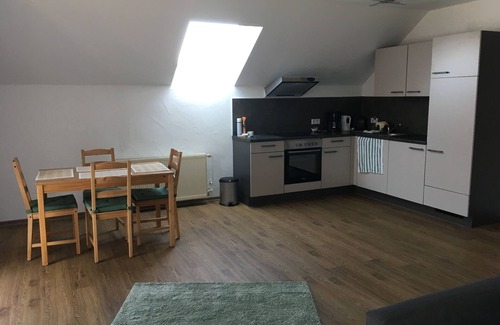 Losheim am See Apartment | Apartment on the edge of the forest in Losheim am See district Scheiden