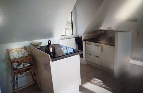 Guerande Apartment | Apartment on the ramparts, on the heights of Guérande, view of the salt marshes