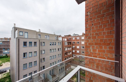 Koksijde-Bad Apartment | Apartment on Zeedijk with Sea View