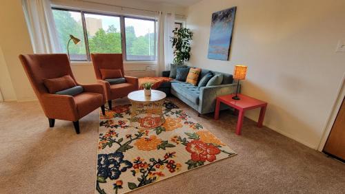 Claremont Apartment | apartment, one bedroom