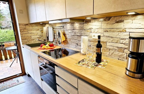 Titisee-Neustadt Apartment | Apartment 'Oskar' with Mountain View, Shared Garden and Wi-Fi