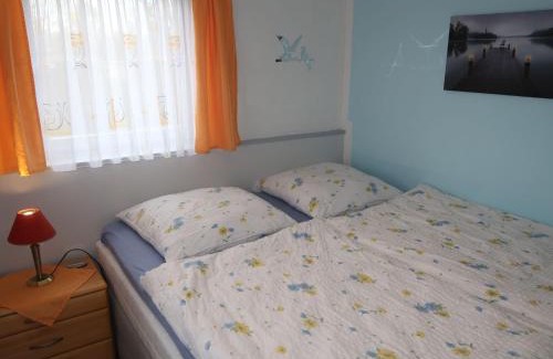Cuxhaven Apartment | Apartment Osterende-1 by Interhome