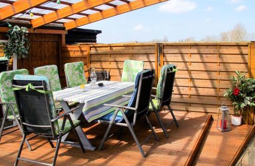 Cuxhaven Apartment | Apartment Osterende-3 by Interhome