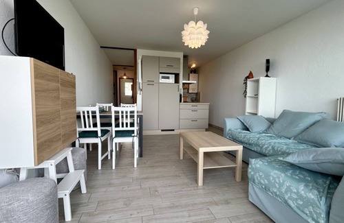 Le Crotoy Apartment | Apartment overlooking the Bay of the Somme with terrace.