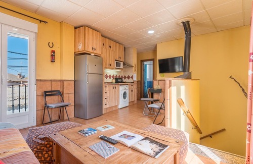 Jerez del Marquesado Apartment | Apartment 'Picón' with Mountain View, Private Terrace and Wi-Fi