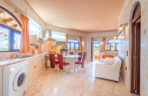Gaios Apartment | Apartment 'Paco's Resort Family Villa 14' with Sea View, Wi-Fi and Air Conditioning