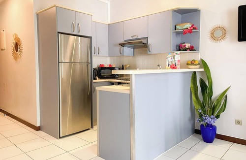 Faaa Apartment | Apartment Papeete-Airport, Parking, wifi, AC,Pool