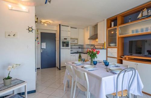 Pontaillac Apartment | Apartment Parc de Pontaillac-28 by Interhome