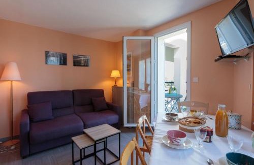 Pontaillac Apartment | Apartment Parc de Pontaillac-30 by Interhome