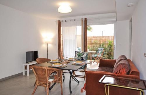 Sud Apartment | Apartment Pigonnet by Interhome